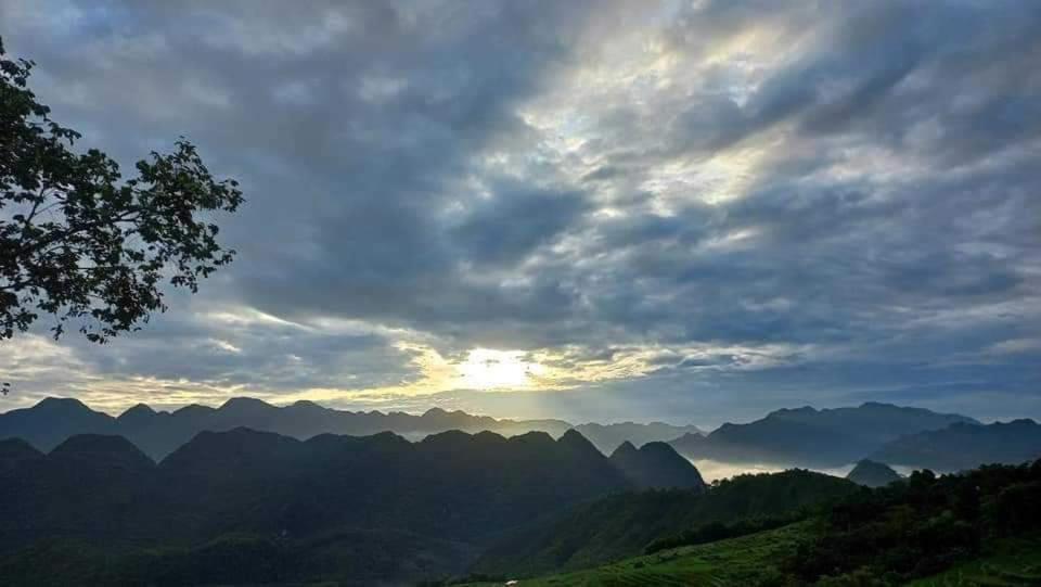 Homestay Khanh Dang Lac Son Buitenkant foto